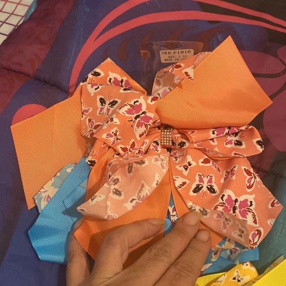 Kids bows - Picture 2 of 6